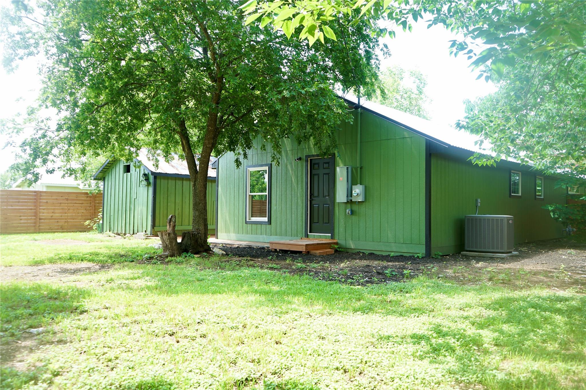 545 W Vaughan St, Bertram, TX 78605