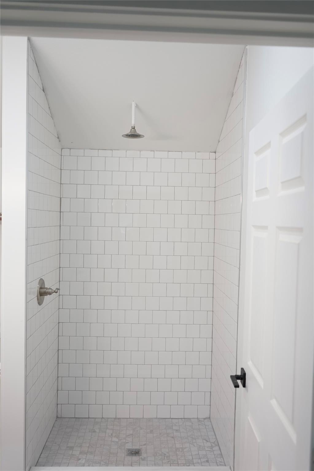545 W Vaughan St, Bertram, TX 78605