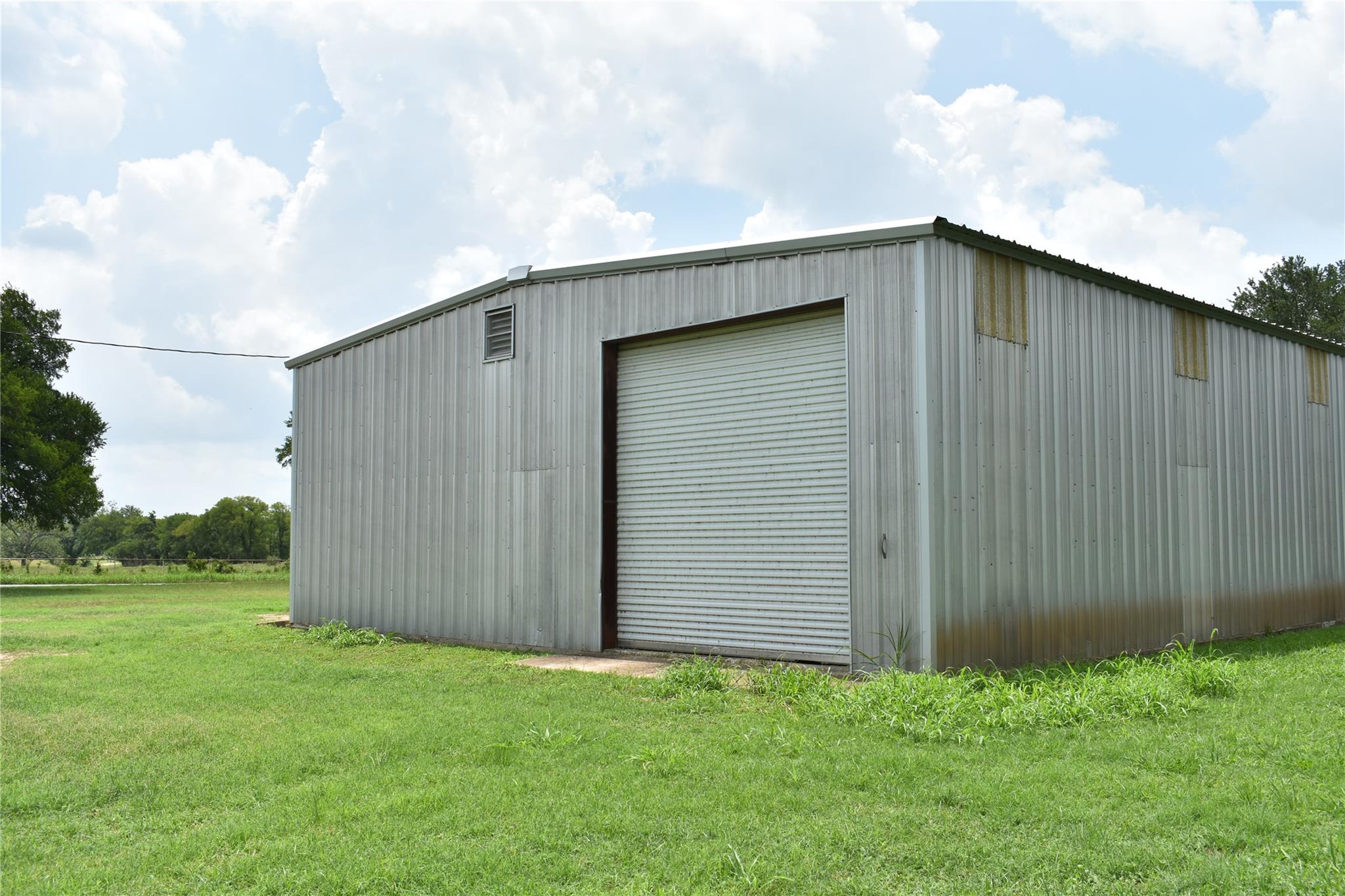 291 Reid's Bnd, Bastrop, TX 78602