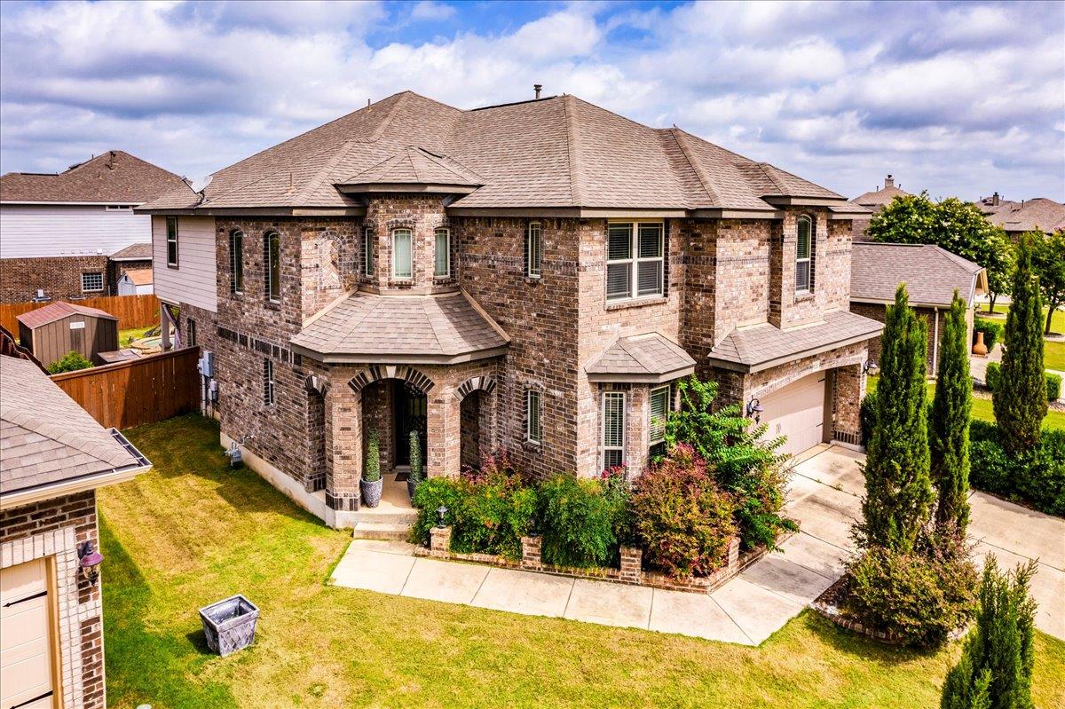 913 Overcup Dr, San Marcos, TX 78666