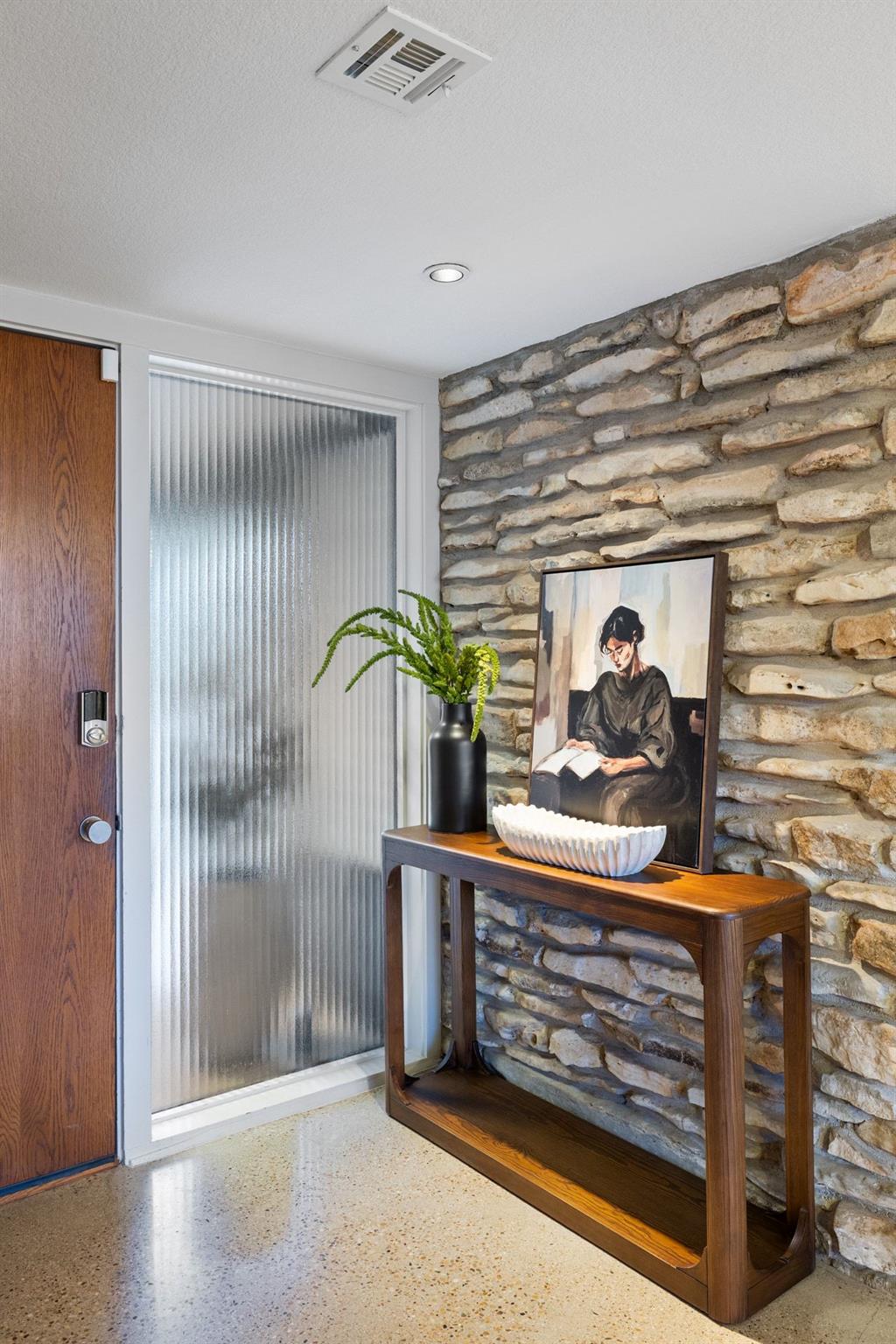 1200 REDBUD Trl, West Lake Hills, TX 78746