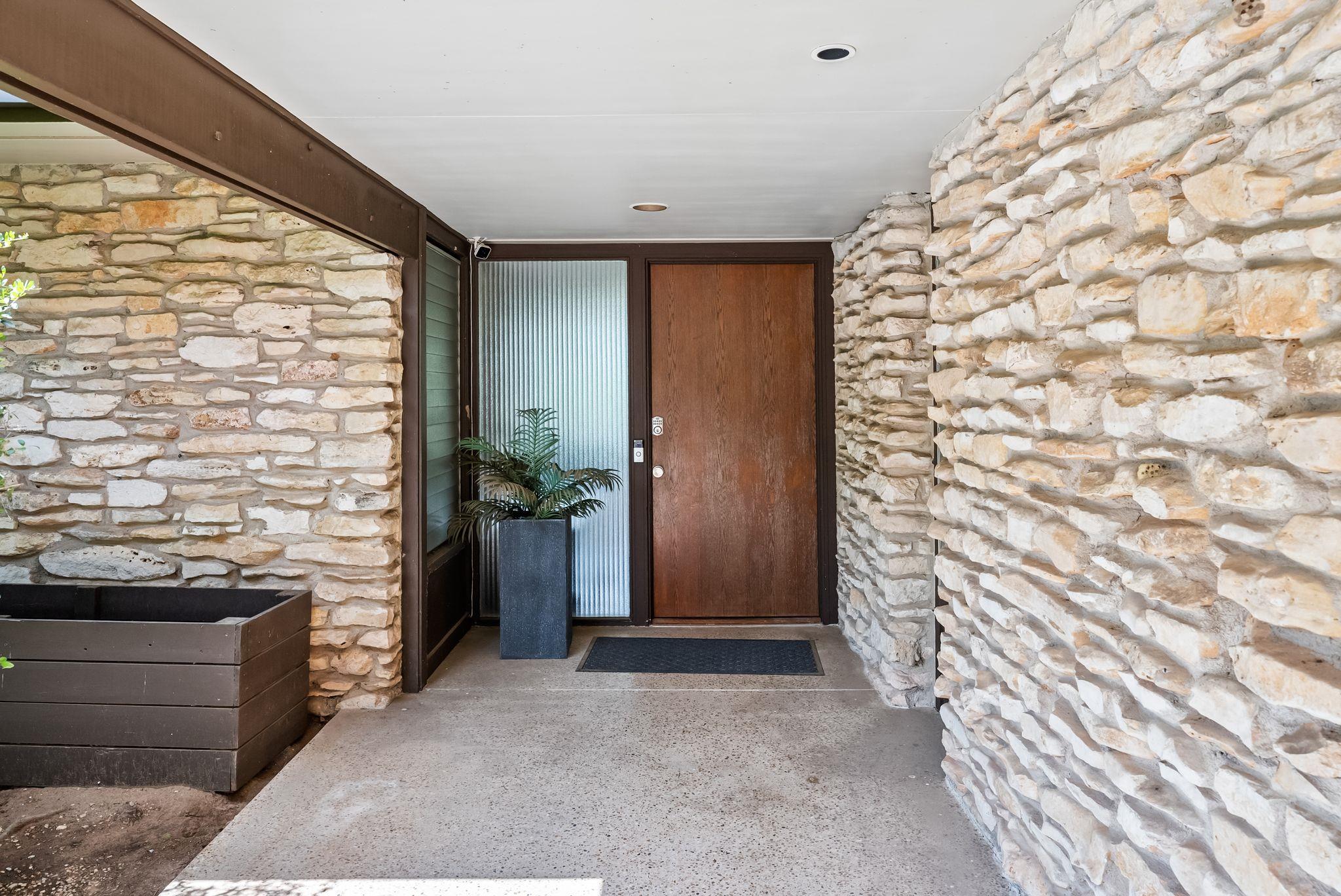 1200 REDBUD Trl, West Lake Hills, TX 78746