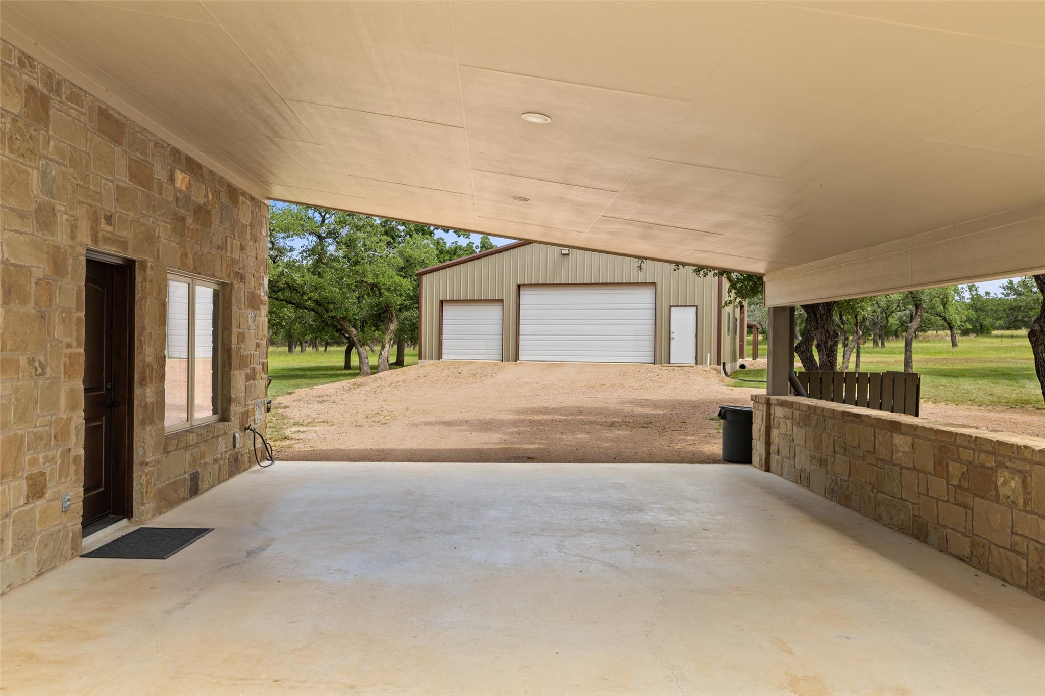 1291 Sandy Oaks Ranch Rd, Johnson City, TX 78636