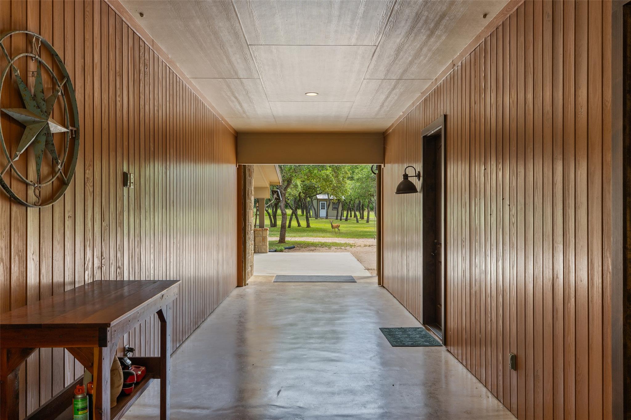 1291 Sandy Oaks Ranch Rd, Johnson City, TX 78636