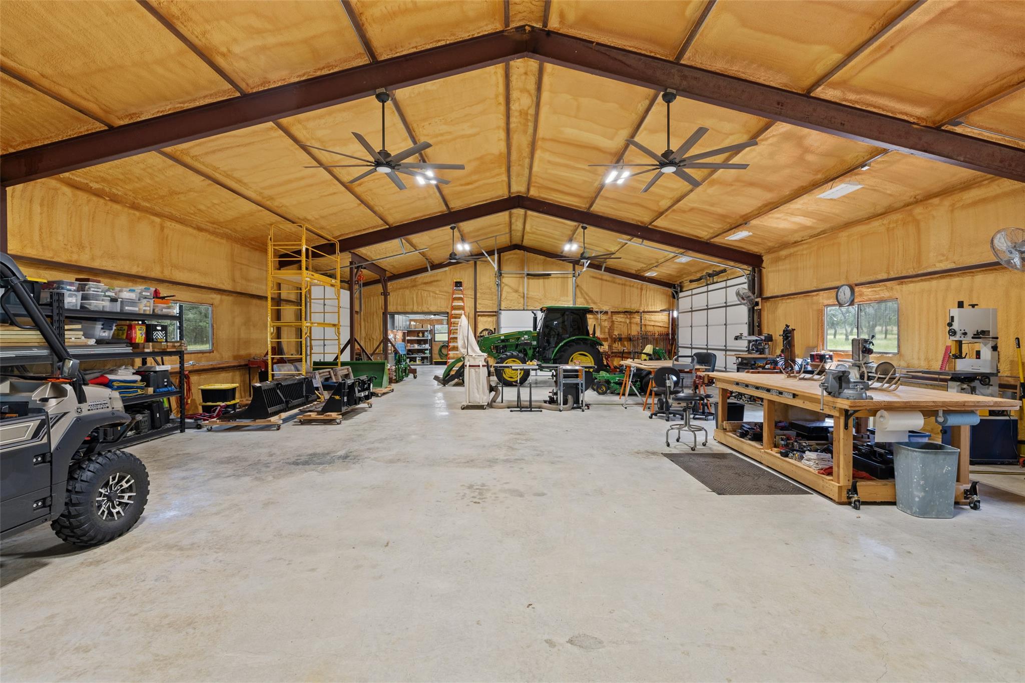 1291 Sandy Oaks Ranch Rd, Johnson City, TX 78636