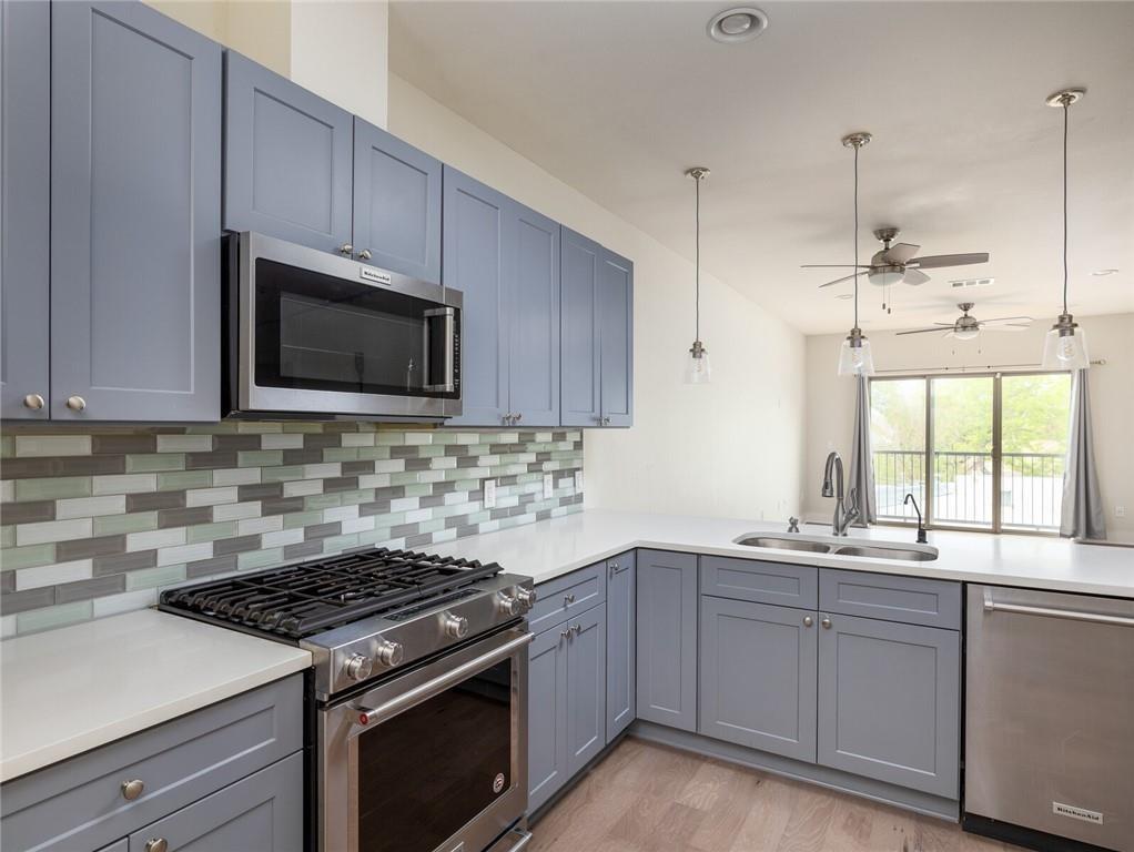908 Nueces St # 35, Austin, TX 78701