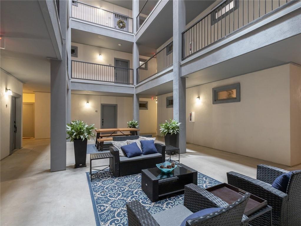 908 Nueces St # 35, Austin, TX 78701