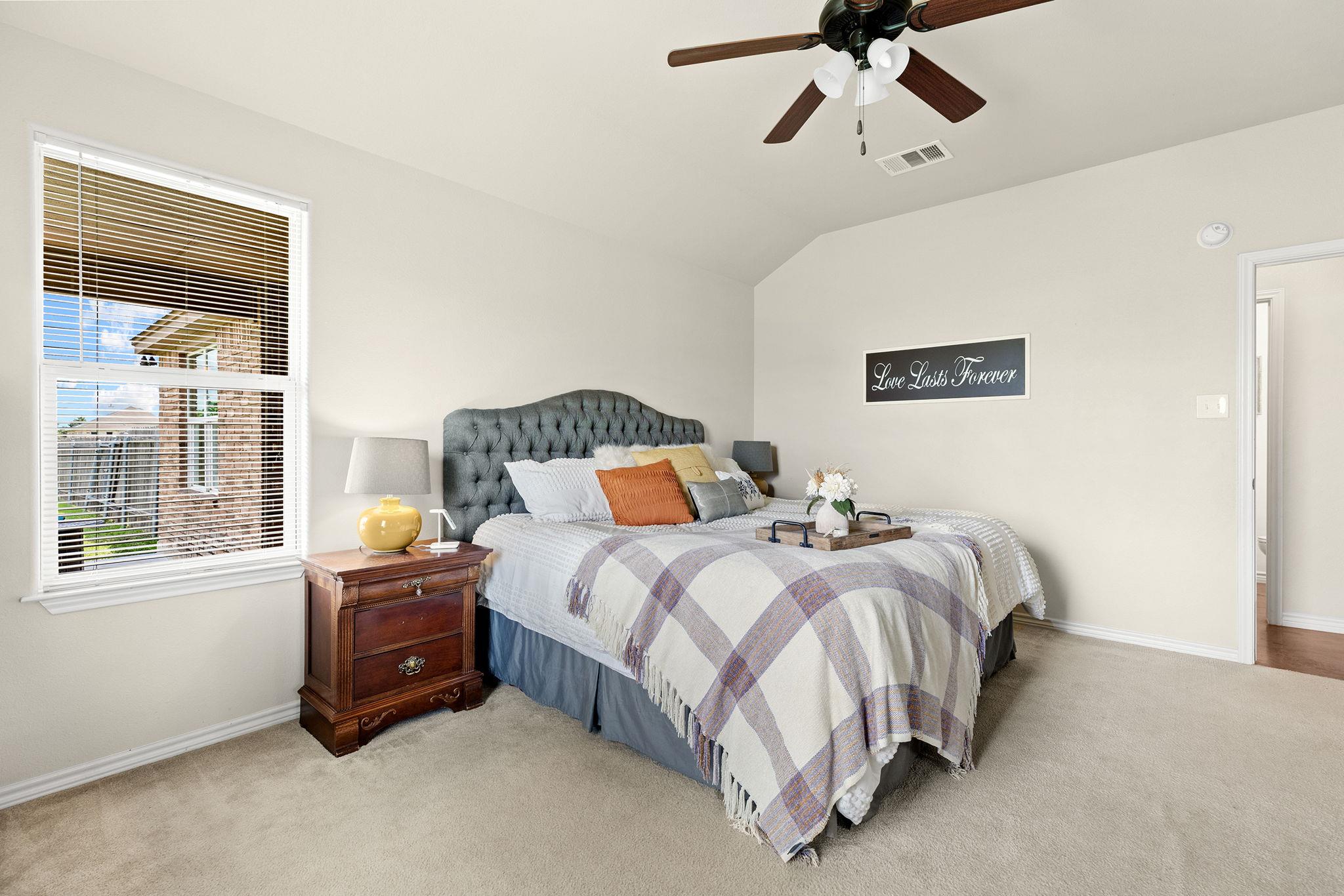 104 Angela Dr, Liberty Hill, TX 78642