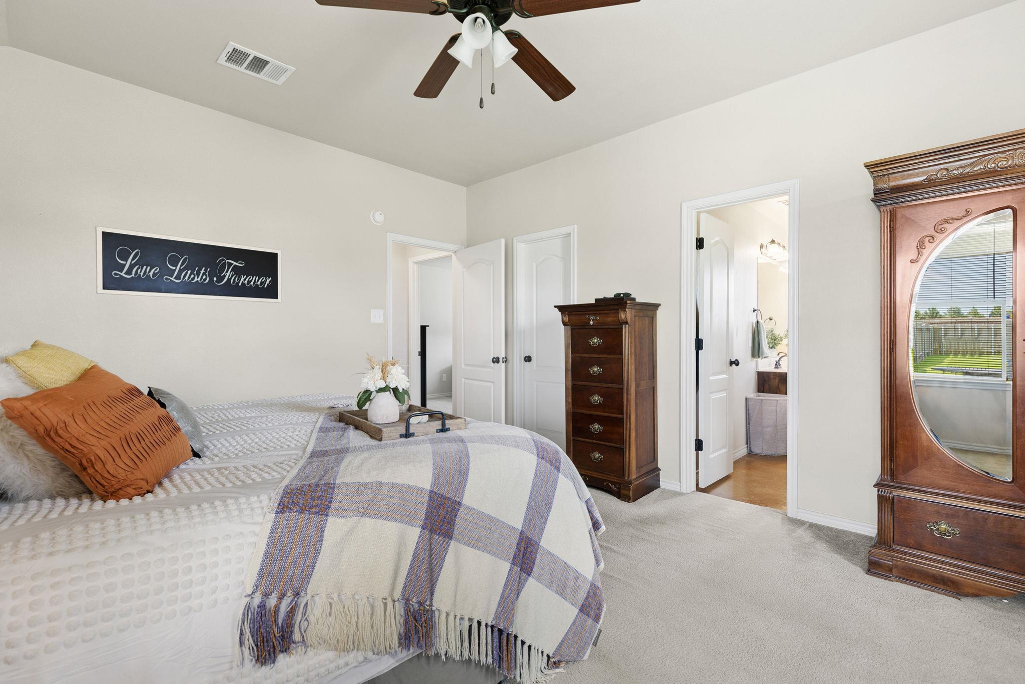 104 Angela Dr, Liberty Hill, TX 78642