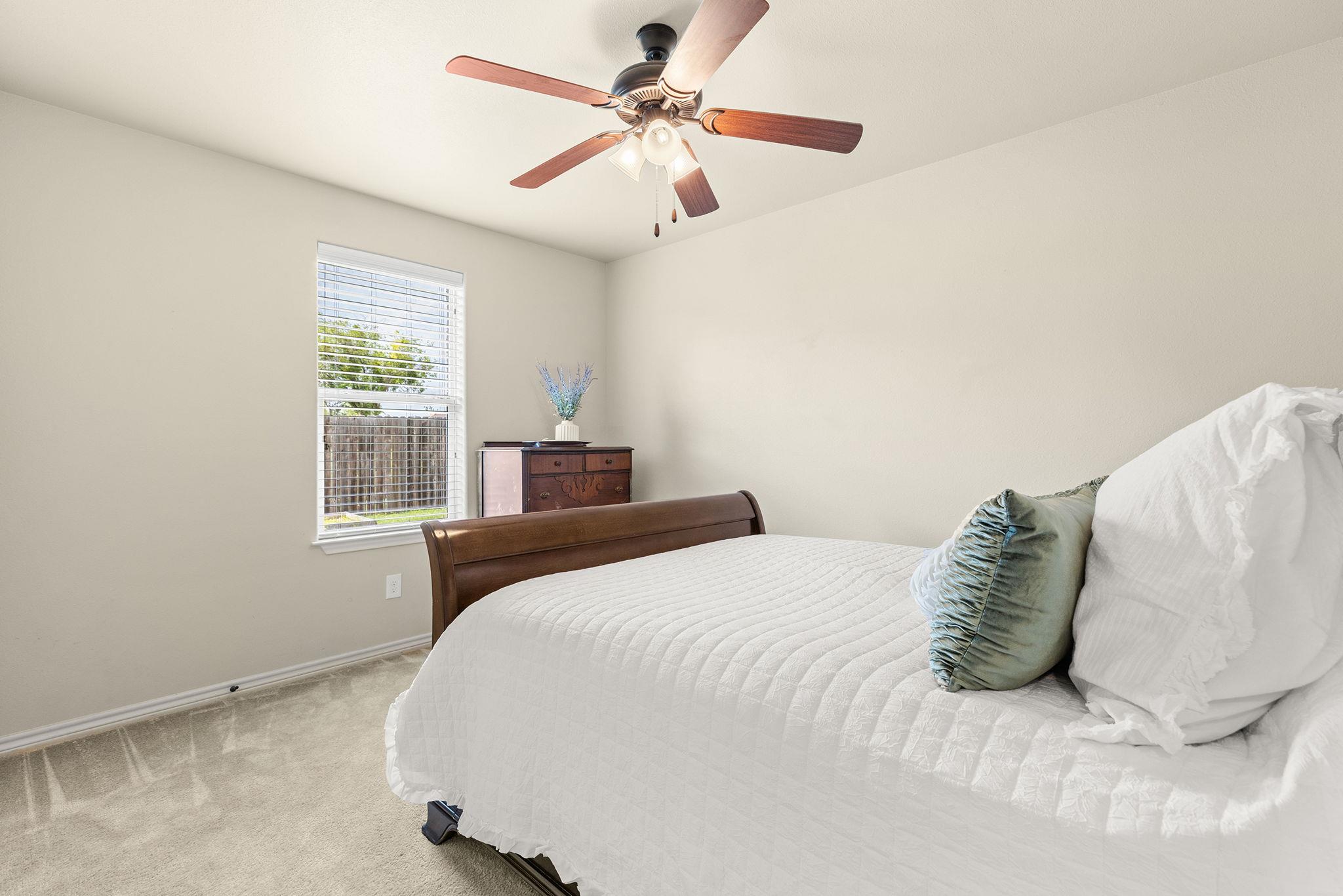 104 Angela Dr, Liberty Hill, TX 78642