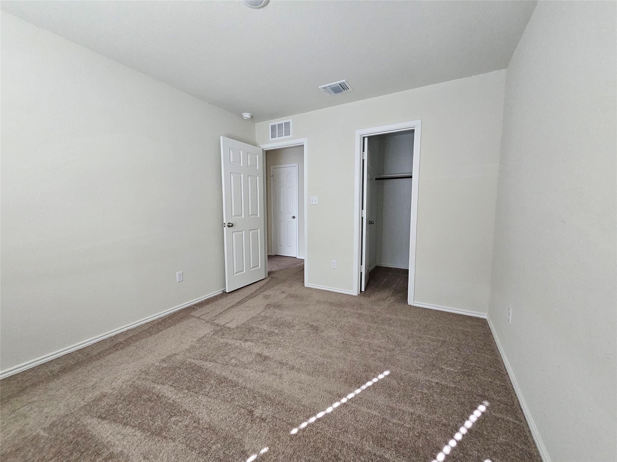 177 Purple Sandpiper Ln, Leander, TX 78641