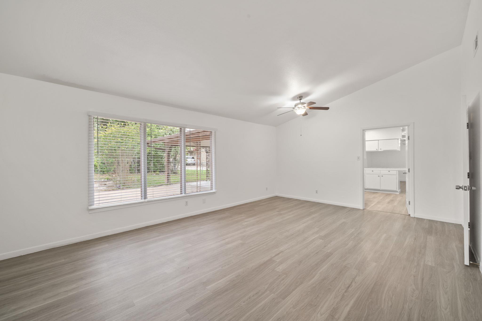 5612 E M L King Jr Blvd, Austin, TX 78723