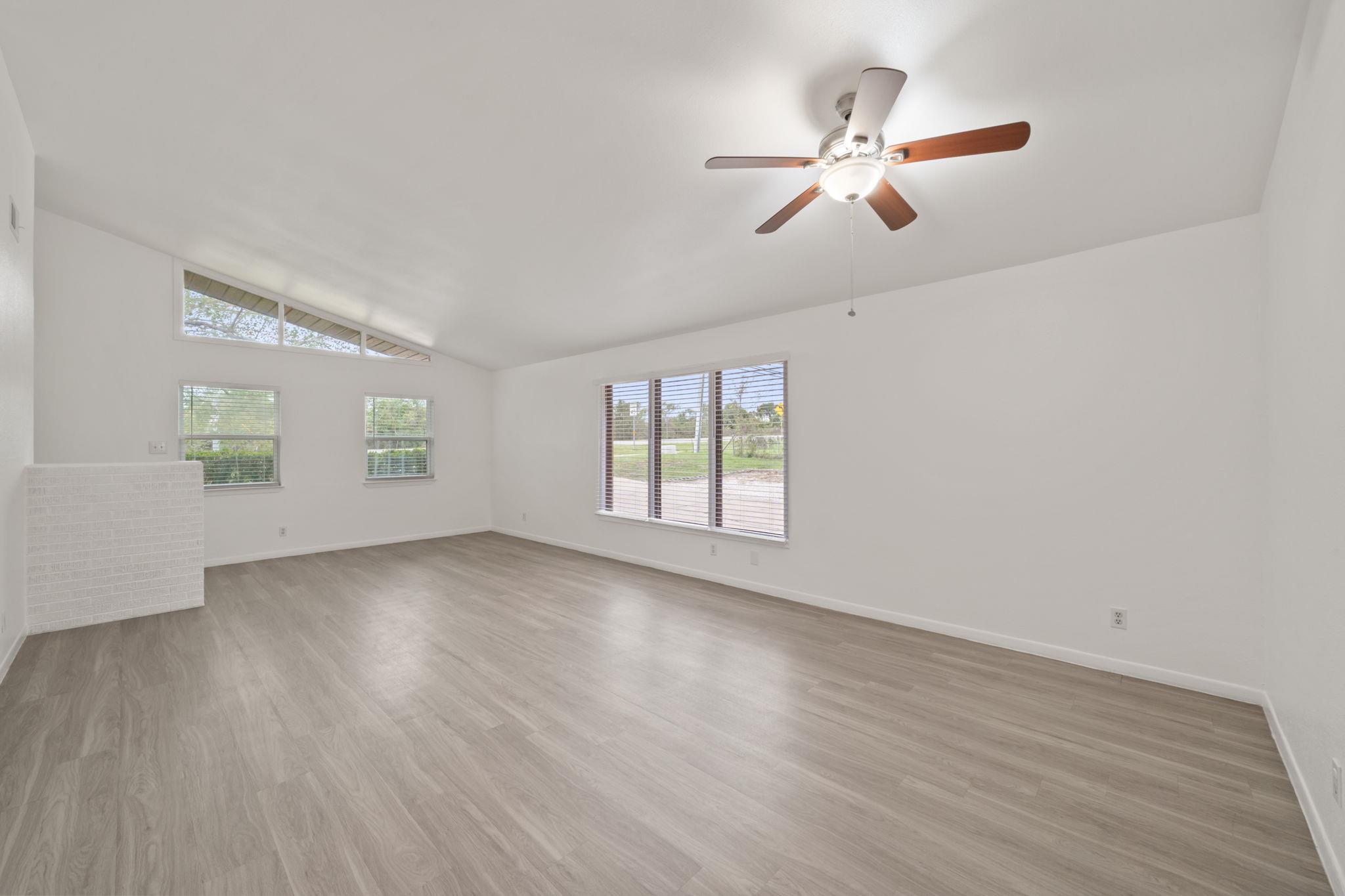 5612 E M L King Jr Blvd, Austin, TX 78723