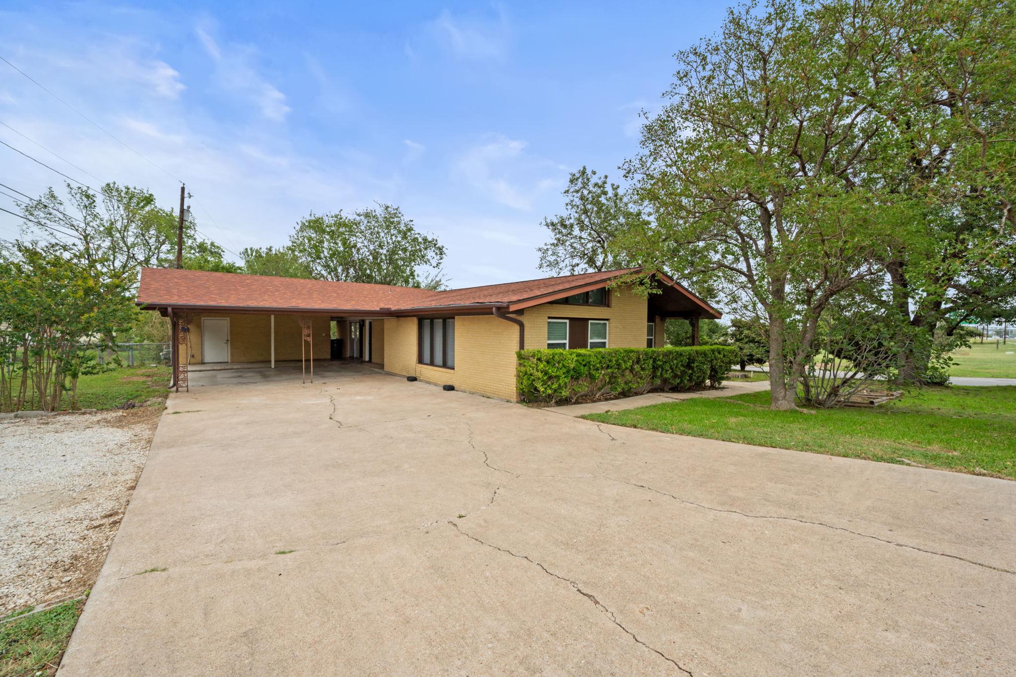 5612 E M L King Jr Blvd, Austin, TX 78723