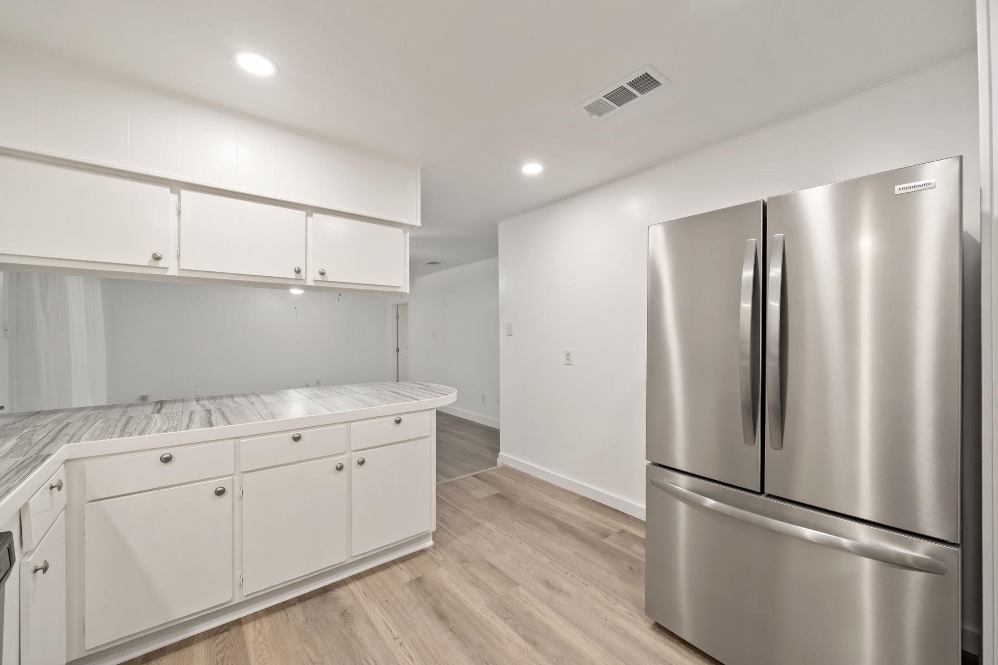 5612 E M L King Jr Blvd, Austin, TX 78723