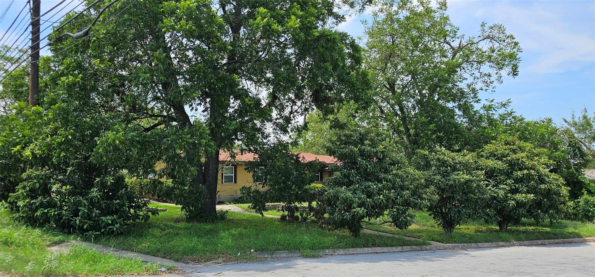 5612 E M L King Jr Blvd, Austin, TX 78723