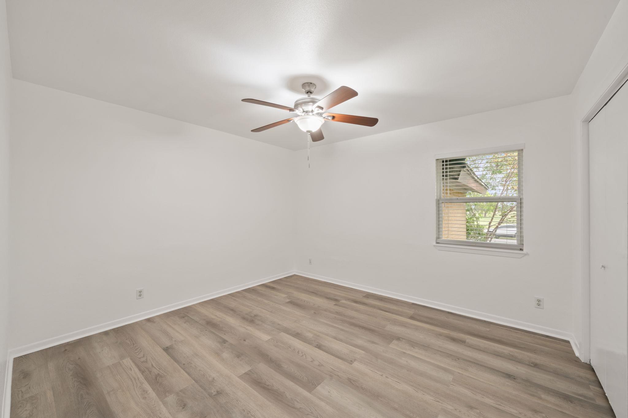 5612 E M L King Jr Blvd, Austin, TX 78723