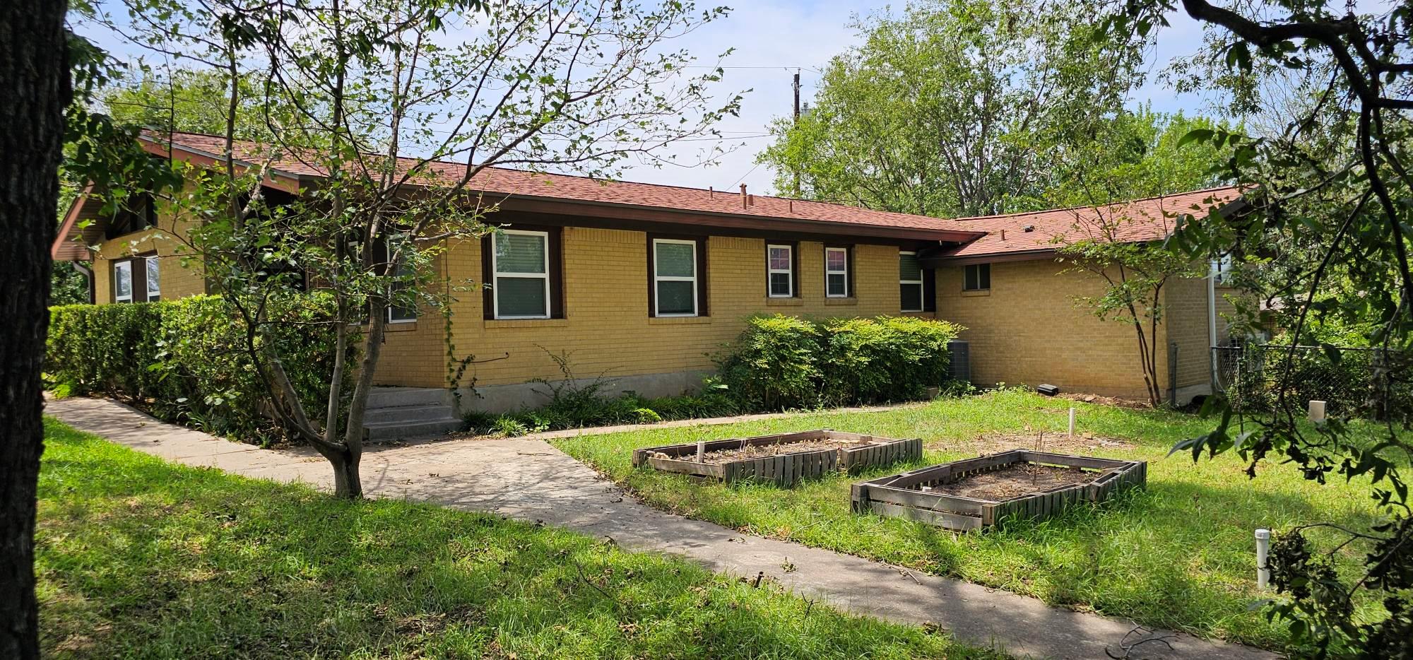 5612 E M L King Jr Blvd, Austin, TX 78723