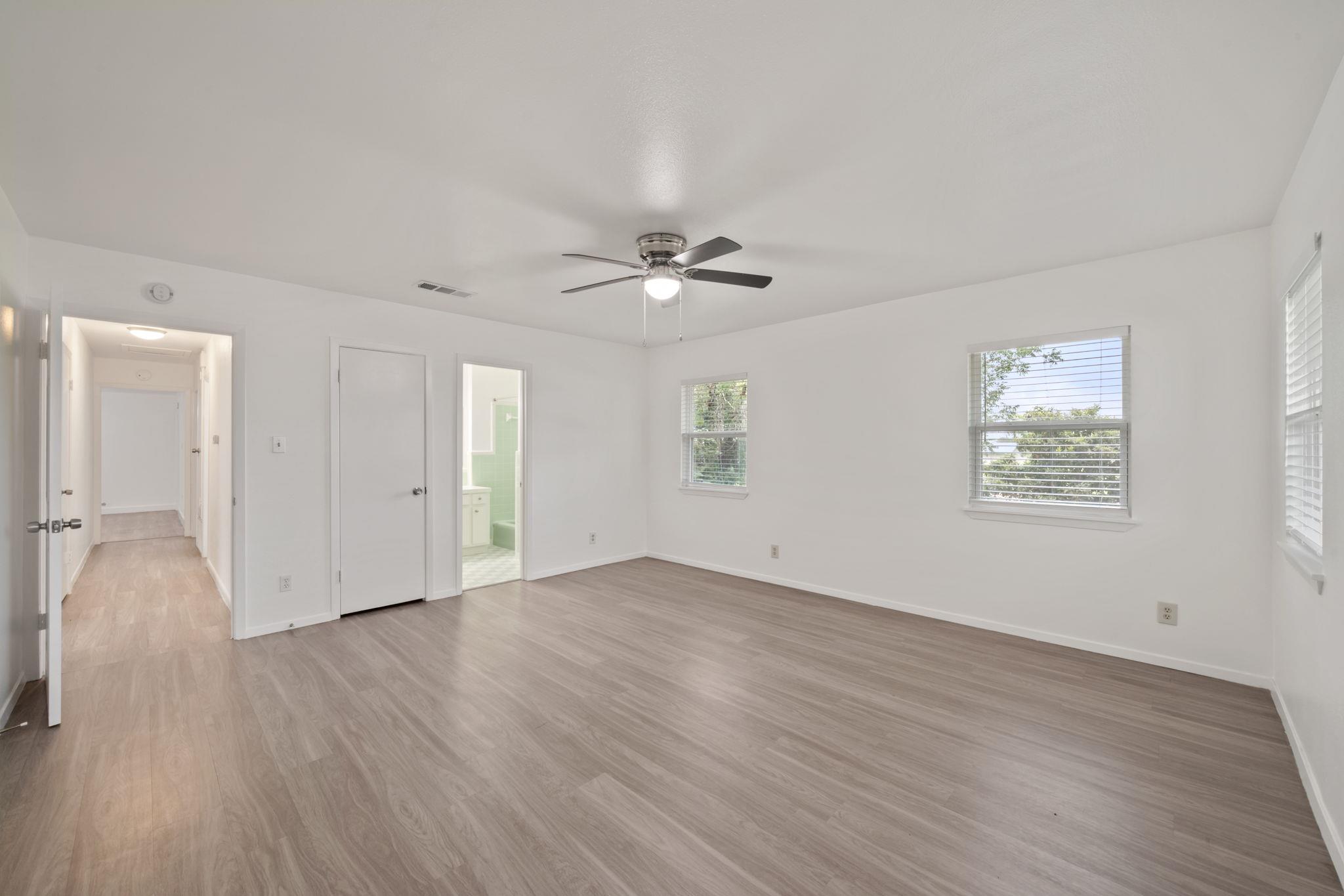 5612 E M L King Jr Blvd, Austin, TX 78723