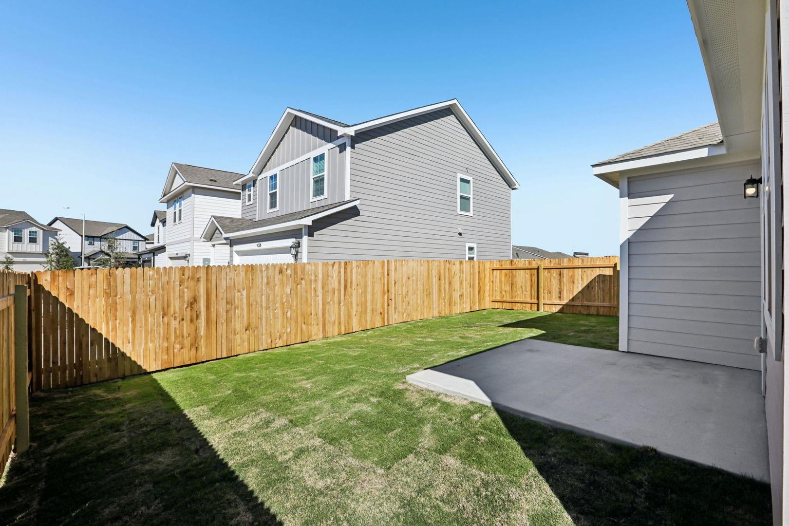 148 Cutleaf Cv, San Marcos, TX 78666