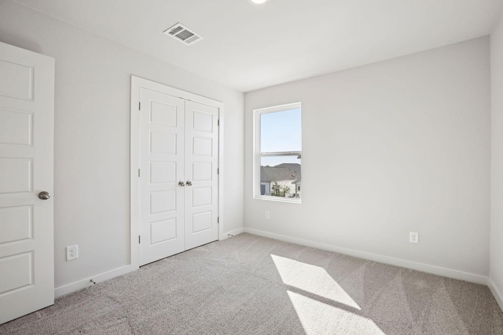 148 Cutleaf Cv, San Marcos, TX 78666