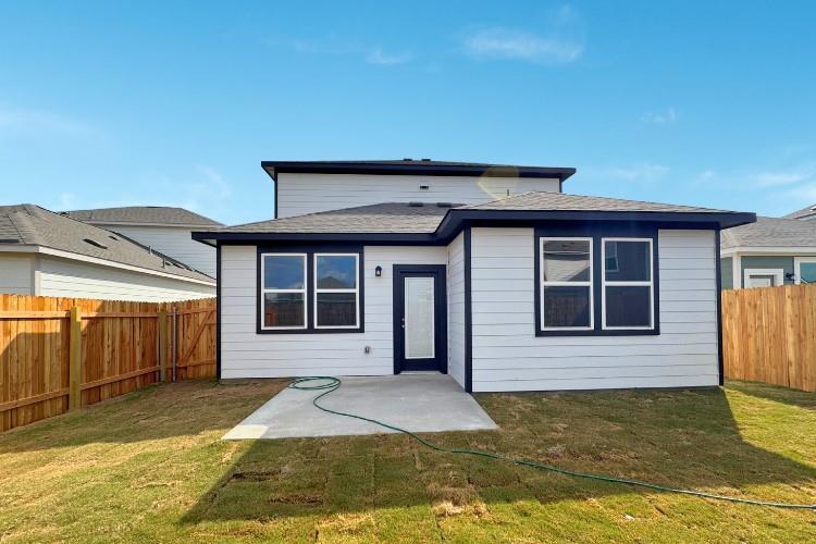 140 Cutleaf Cv, San Marcos, TX 78666