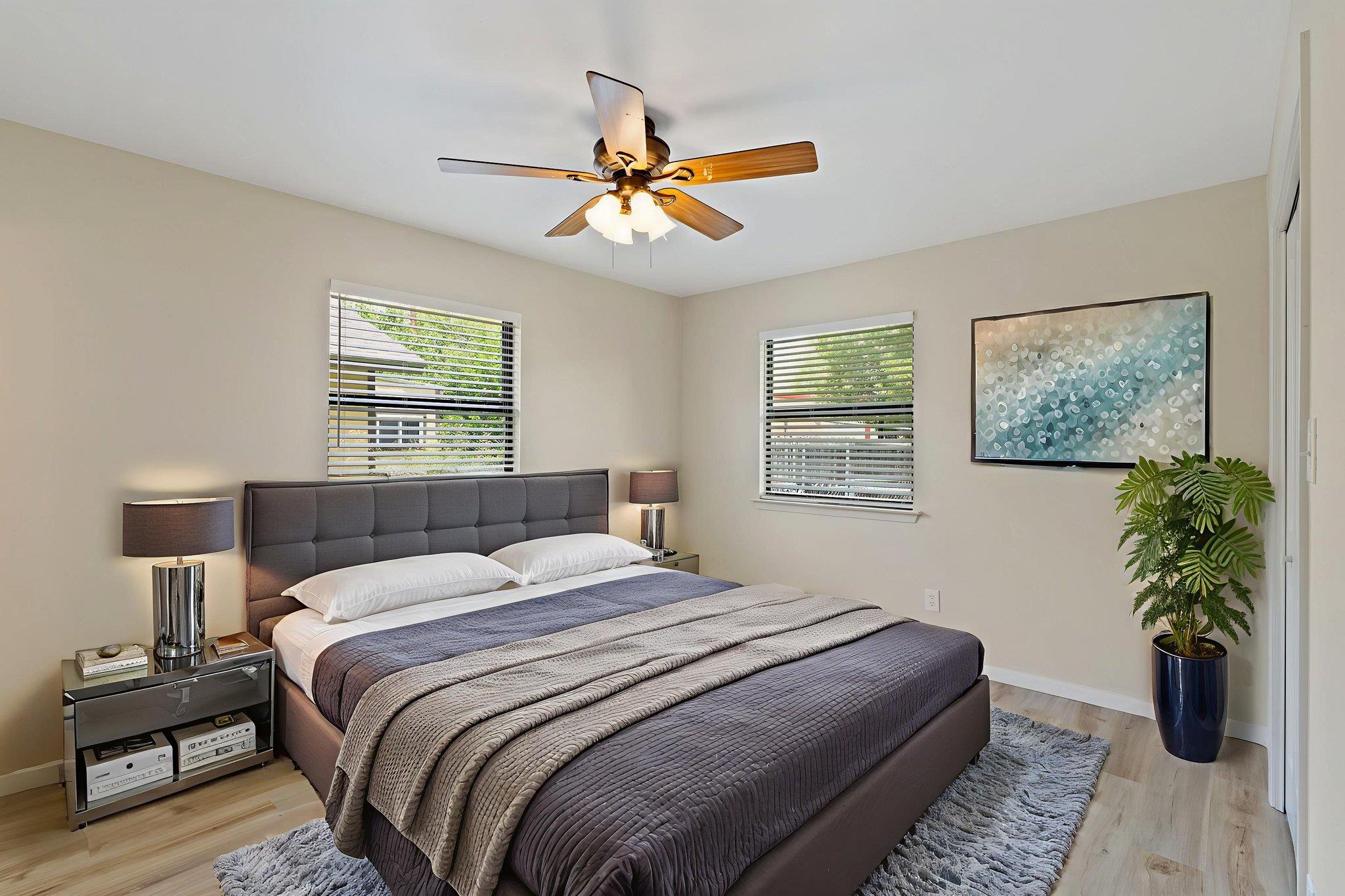 609 Aspen Ln, Cottonwood Shores, TX 78657