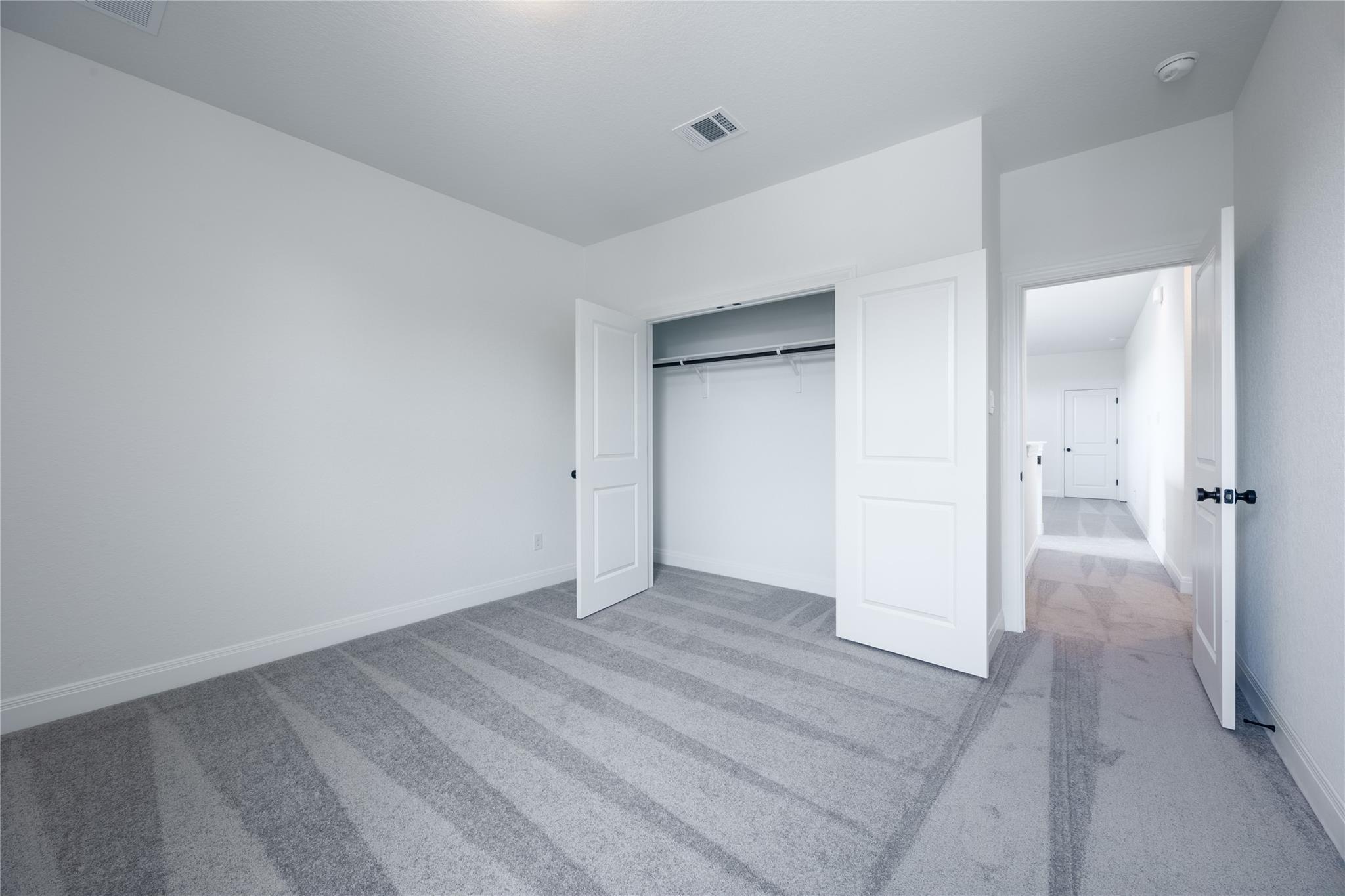 324 Orleanian Dr, Buda, TX 78610