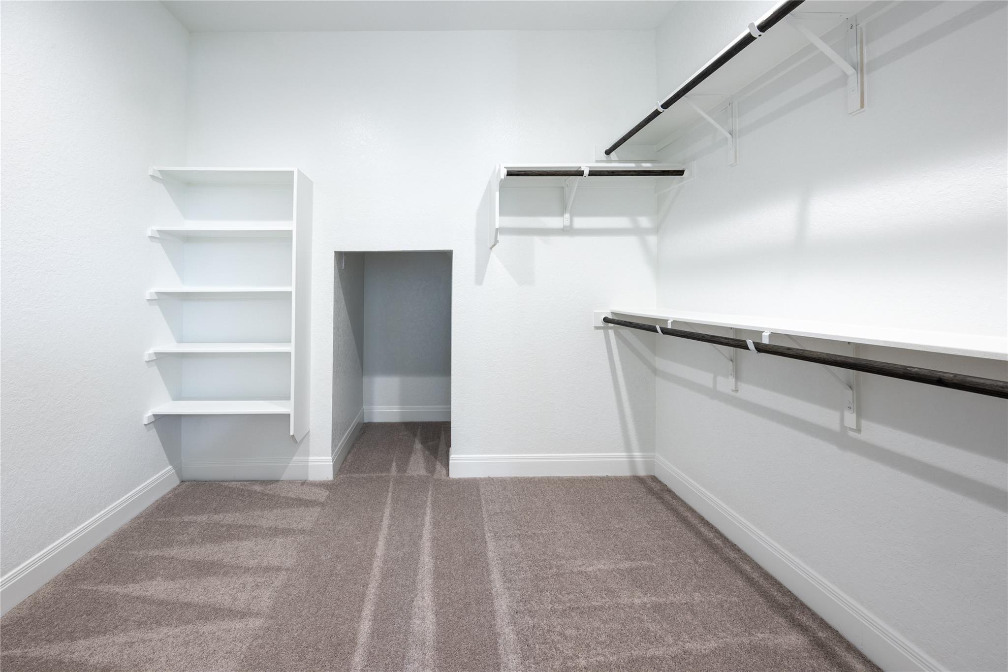 324 Orleanian Dr, Buda, TX 78610