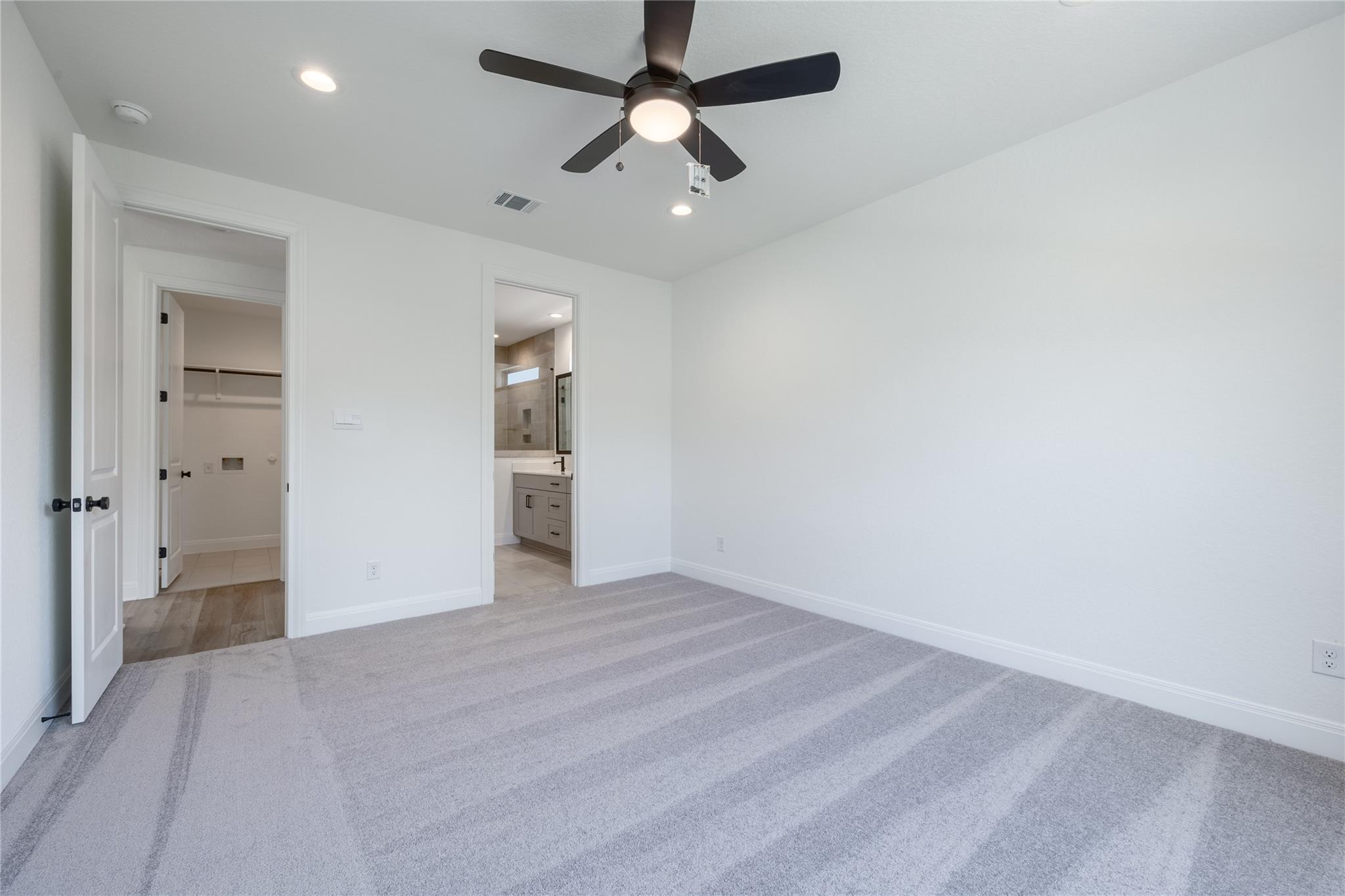 324 Orleanian Dr, Buda, TX 78610