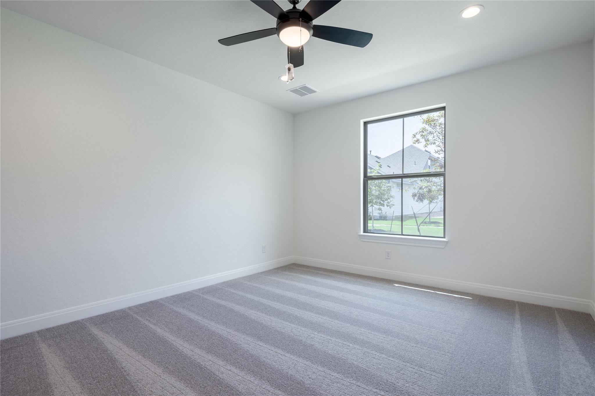 324 Orleanian Dr, Buda, TX 78610