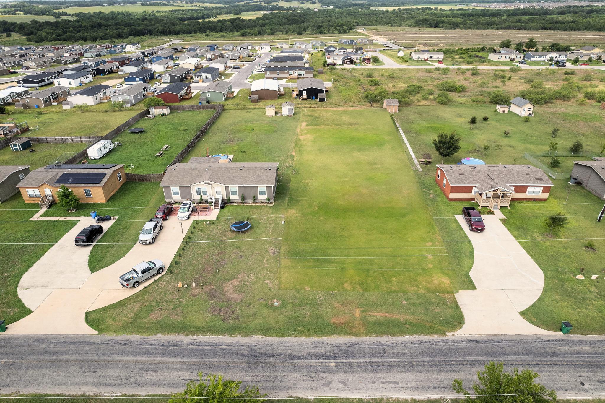 2874 Cotton Gin Rd, Uhland, TX 78640