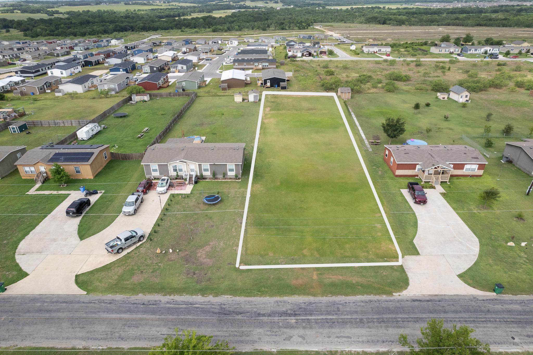 2874 Cotton Gin Rd, Uhland, TX 78640