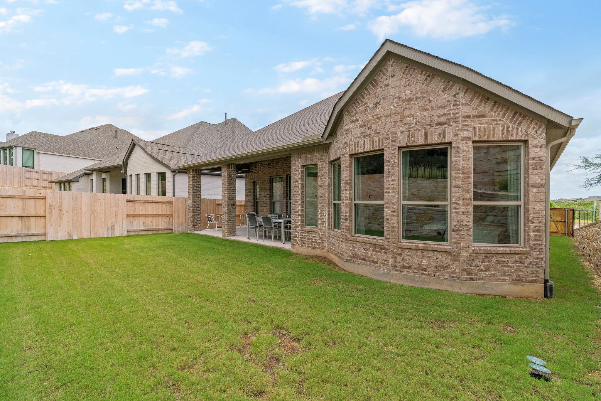 105 Heartleaf Rd, San Marcos, TX 78666