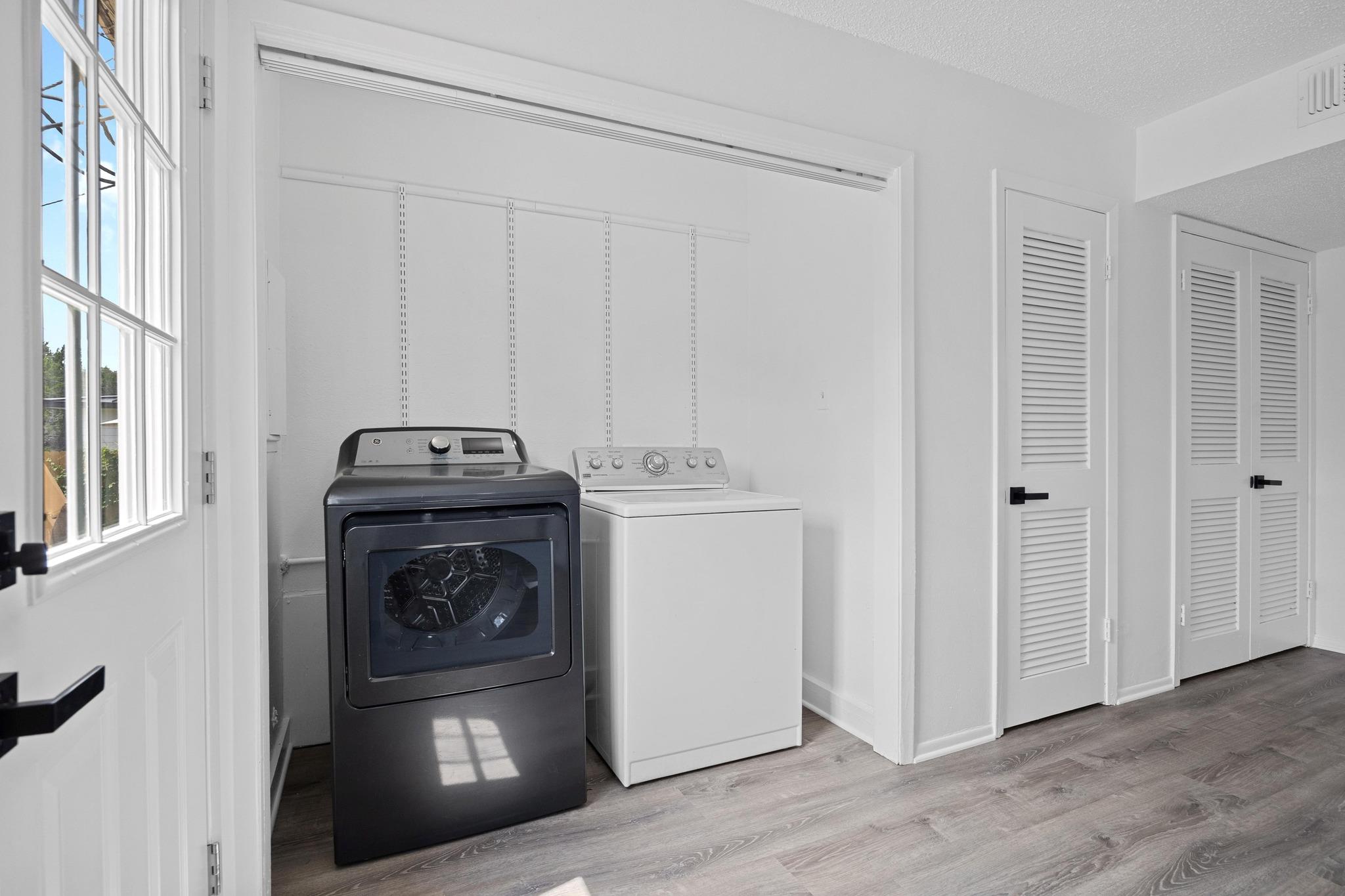 5211 Thunderbird Rd # A, Lago Vista, TX 78645