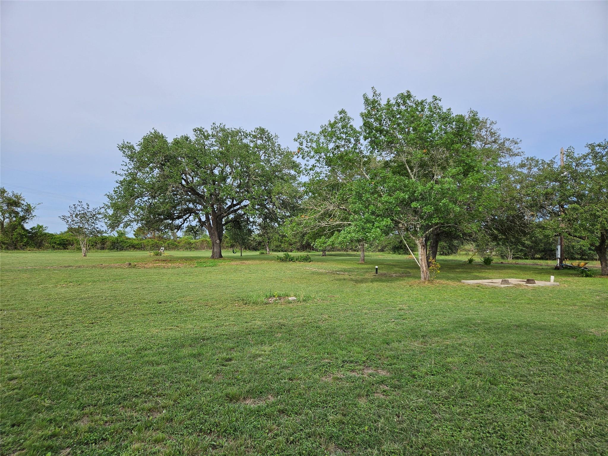 596 Seminole Trl, Lytton Springs, TX 78616