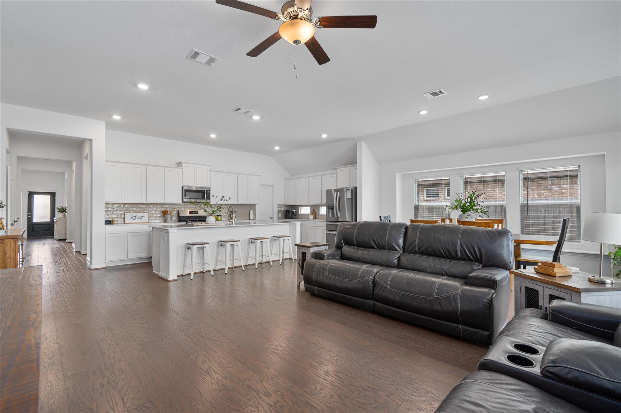 600 Spurlock Way, Liberty Hill, TX 78642