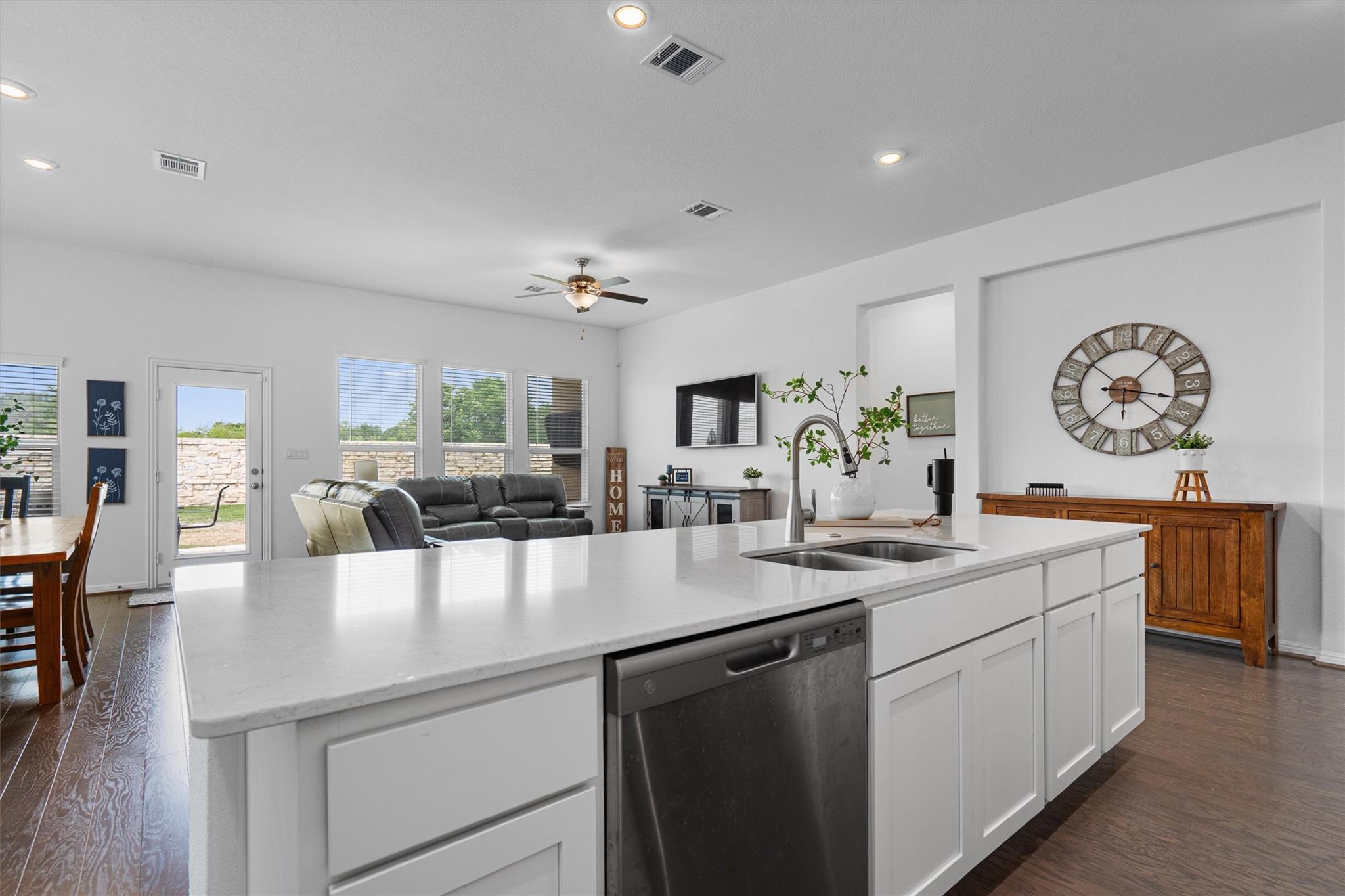 600 Spurlock Way, Liberty Hill, TX 78642