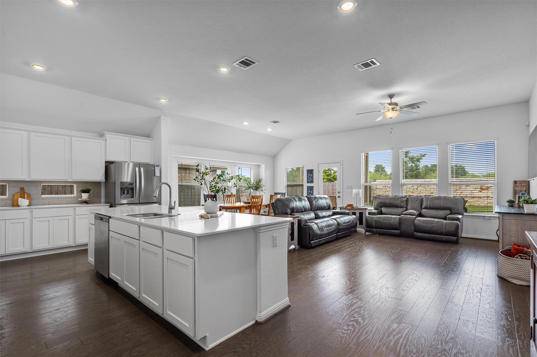 600 Spurlock Way, Liberty Hill, TX 78642