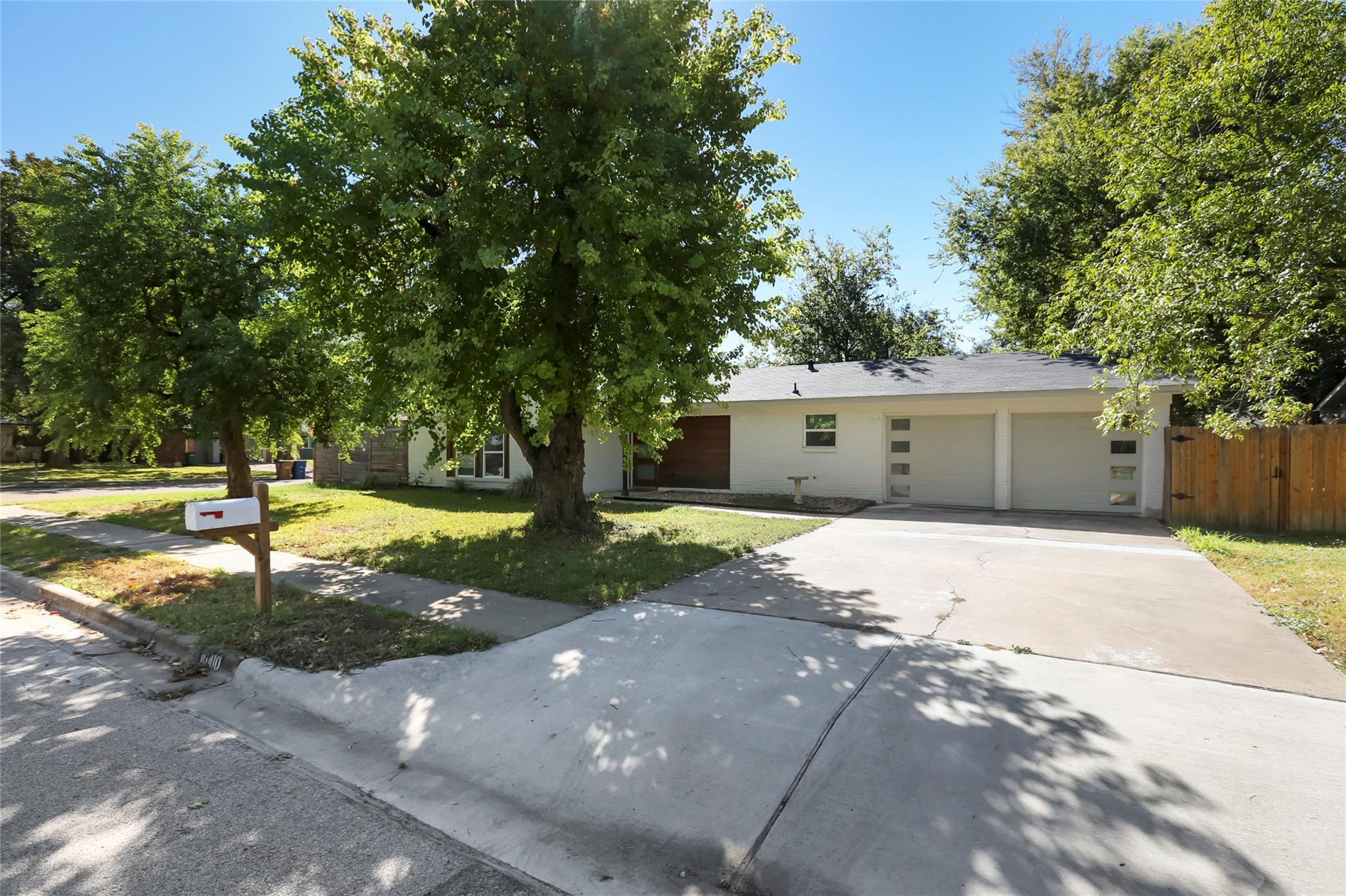 10410 Quail Ridge Dr, Austin, TX 78758