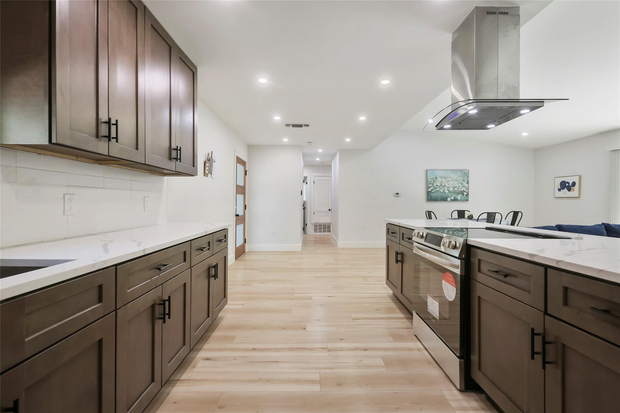 10410 Quail Ridge Dr, Austin, TX 78758