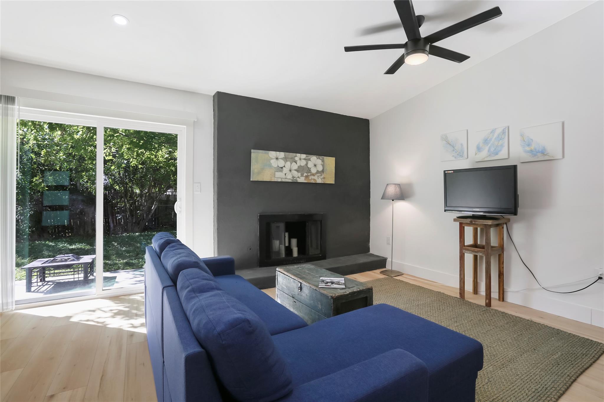 10410 Quail Ridge Dr, Austin, TX 78758