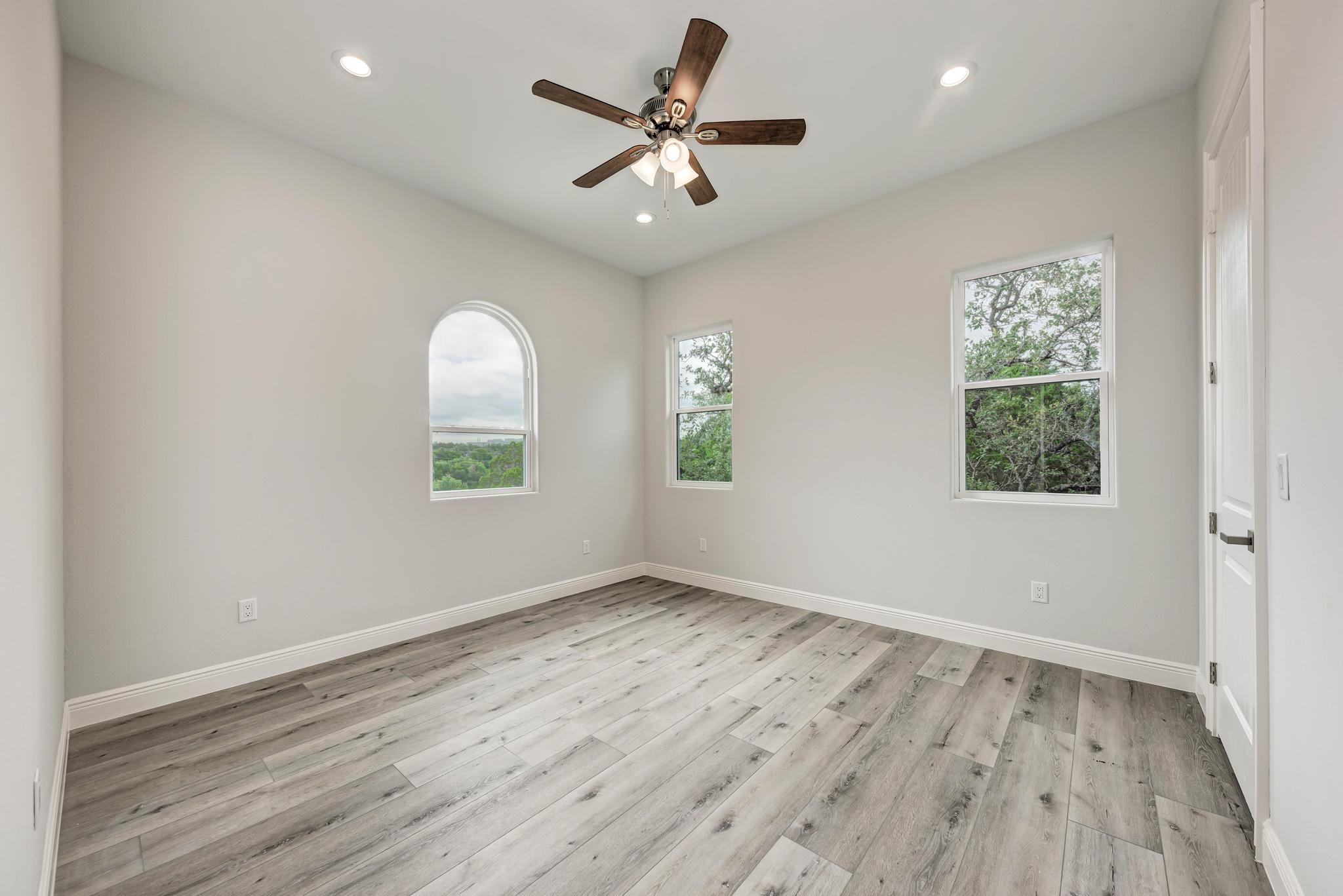 13201 Mansfield Dr, Austin, TX 78732