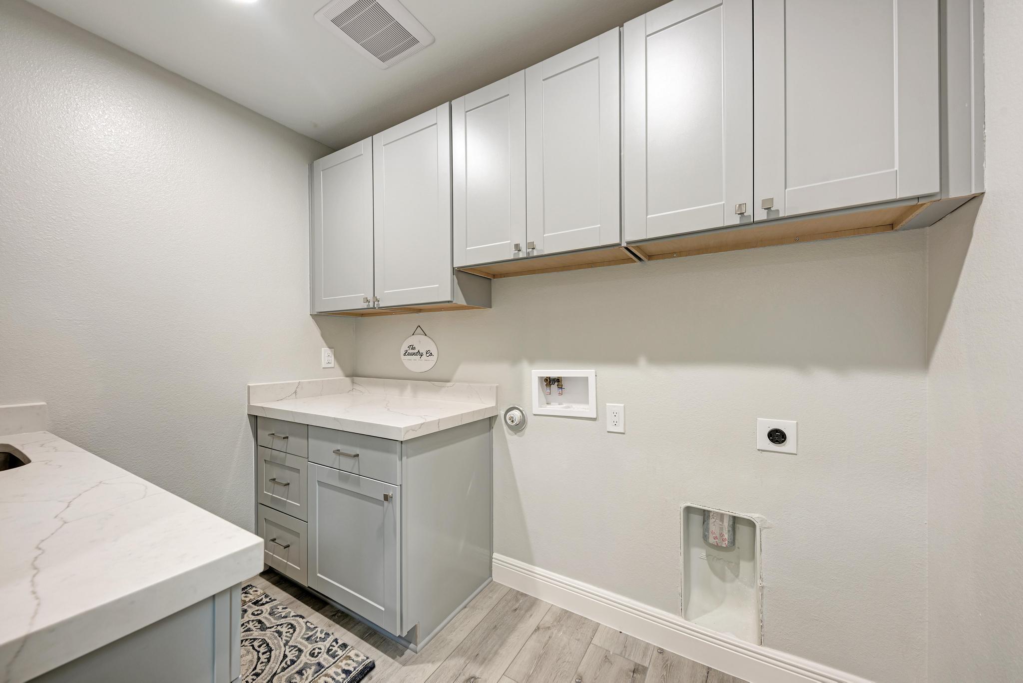 13201 Mansfield Dr, Austin, TX 78732