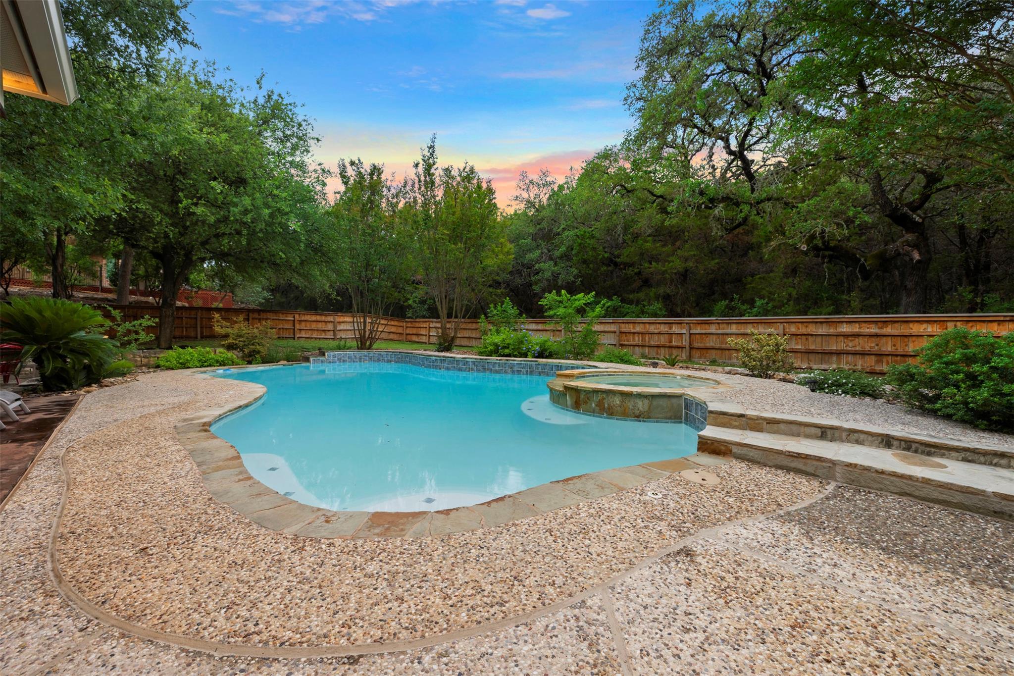 9920 Michelle Hl, Garden Ridge, TX 78266