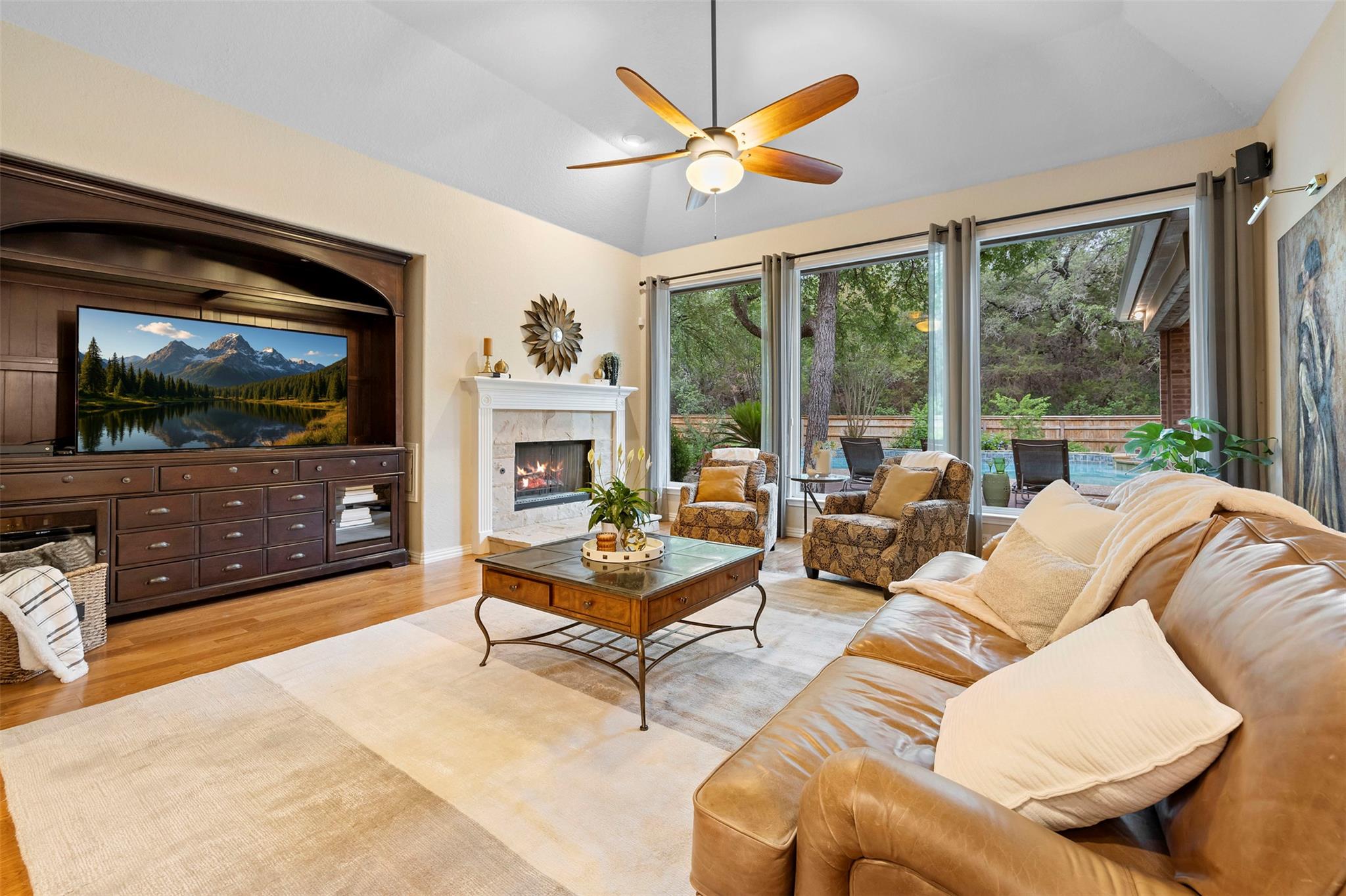 9920 Michelle Hl, Garden Ridge, TX 78266