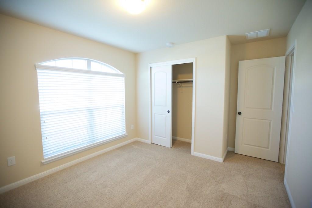 621 Joppa Rd, Leander, TX 78641