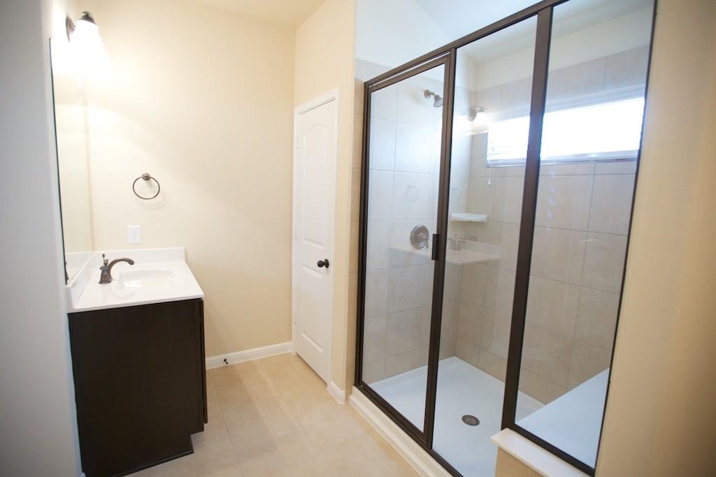 621 Joppa Rd, Leander, TX 78641