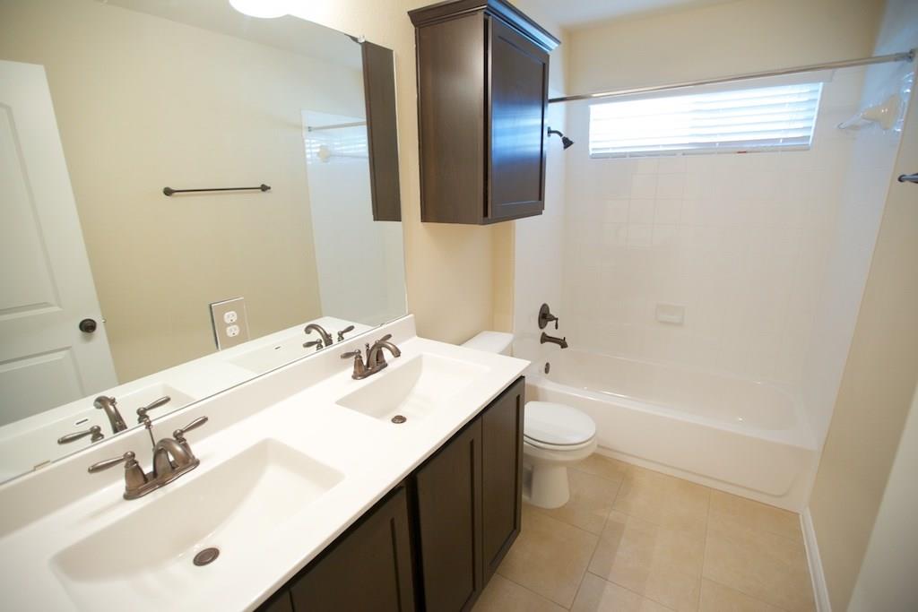 621 Joppa Rd, Leander, TX 78641
