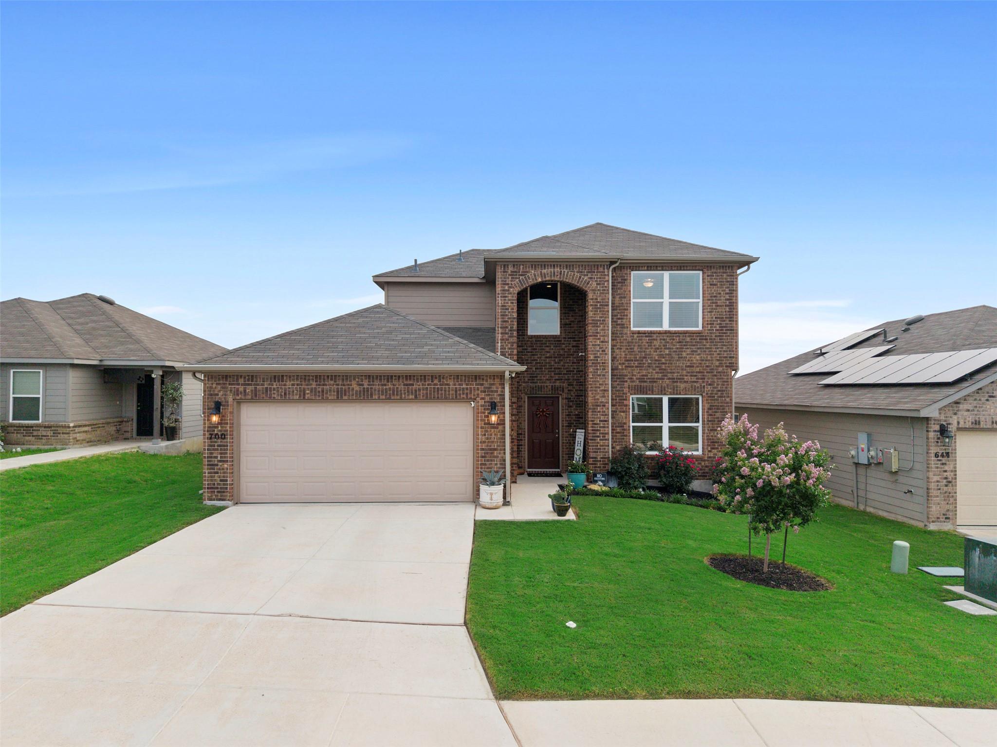 700 Ridge View, Seguin, TX 78155